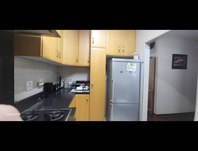 2 BEDROOM PROPERTY TO RENT IN NORTH BEACH